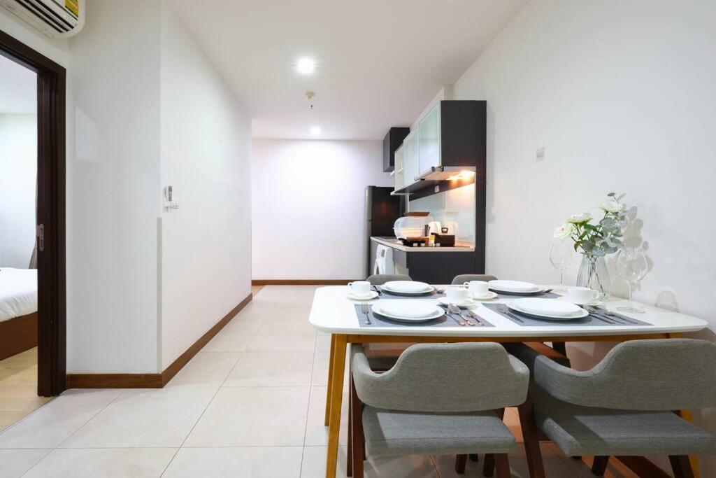Specious Luxury 2 Bedrooms Apt. Τσιάνγκ Μάι Εξωτερικό φωτογραφία